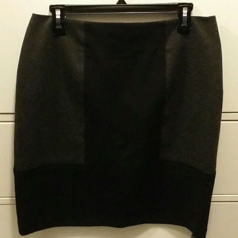 Worthington modern knit skirt never worn - Picture 4 of 6